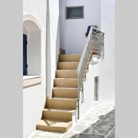Traditionally Designed Apt For 4ppl In Lefkes